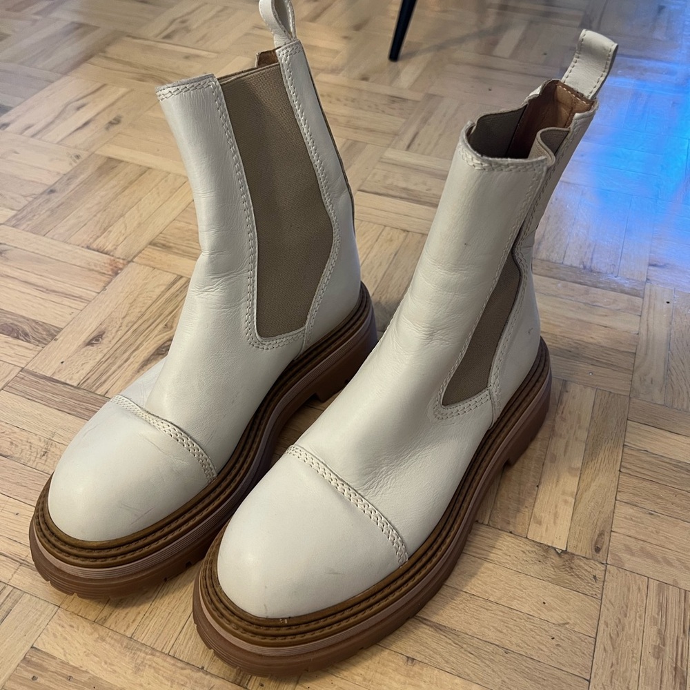 L’idea Cream Lug Sole Boots